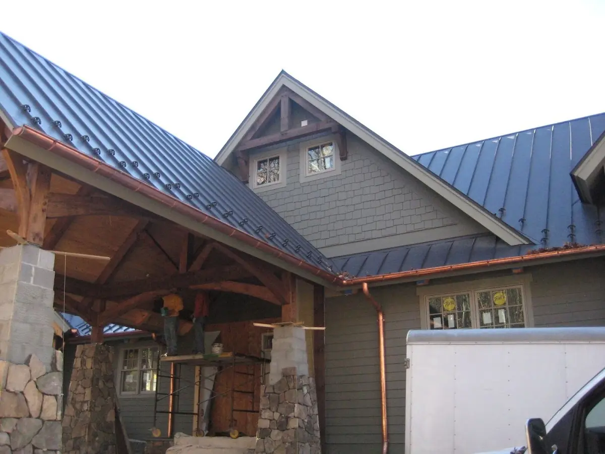 Craftsman Roofing team delivering quality roofing work in Point Comfort Woods